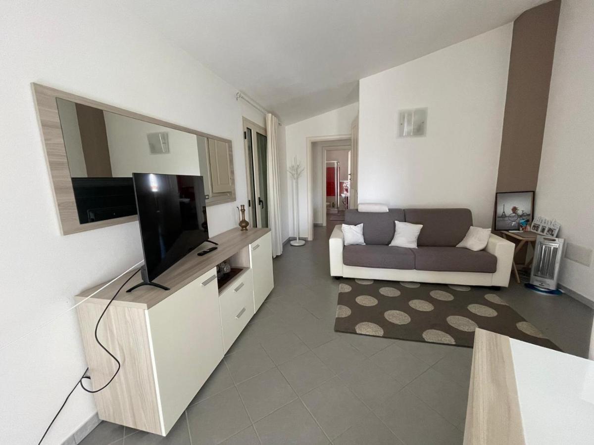 Mansarda San Pietro Apartman Valledoria Kültér fotó